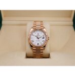Rolex Day-Date 40 Rose Gold White Roman Dial & Fluted Bezel President Bracelet 228235 - - 图片 2