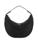 Arqué Zip-Up Large Shoulder Bag