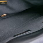 CHANEL On And On Flap Bag - Black - 图片 17