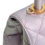 CHANEL Iridescent Caviar Extra Mini Coco Handle Flap Bag - Purple - 图片 11