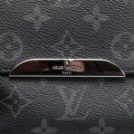 LOUIS VUITTON Explorer PM Monogram Eclipse - 图片 12