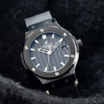 Hublot Classic Fusion Quartz 561.CM.1770.RX 38MM Black Dial With Rubber Bracelet - 图片 2