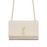 Kate Medium in Grain De Poudre Embossed Leather